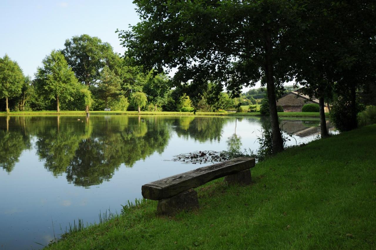 Les Etangs Du Moulin D'Harcy Panzió Lonny Kültér fotó